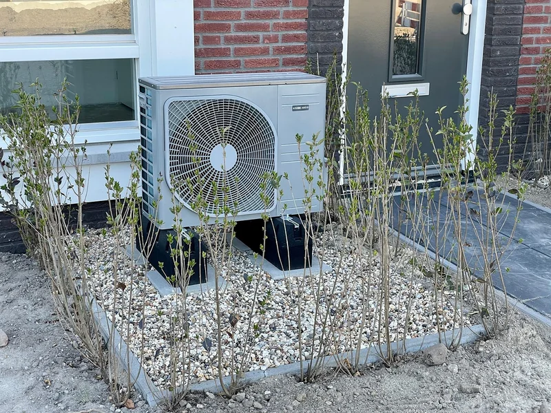 Changer de chauffage : pompe à chaleur ou poêle à granulés ?